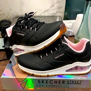 Womens Sketchers Street Los Angeles